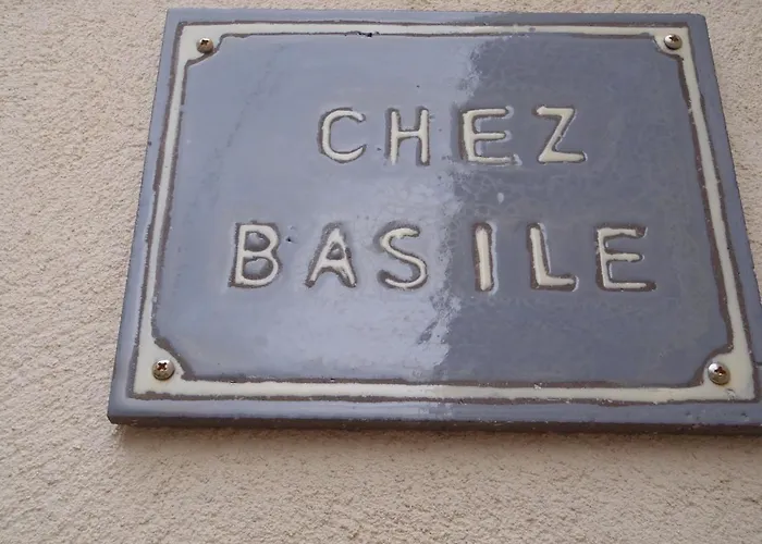 Provence Luberon Bonnieux Location Gite Chez Basile